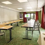 Ibis Styles Normandie 利雪