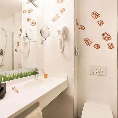 Ibis Styles Normandie Hotell Lisieux