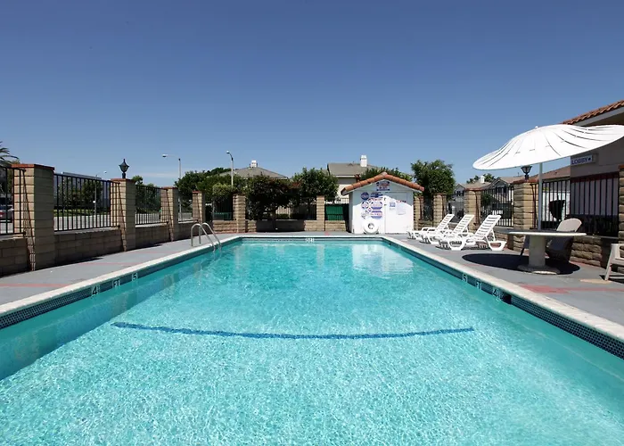 Hotel Ibis Styles Normandie 3*